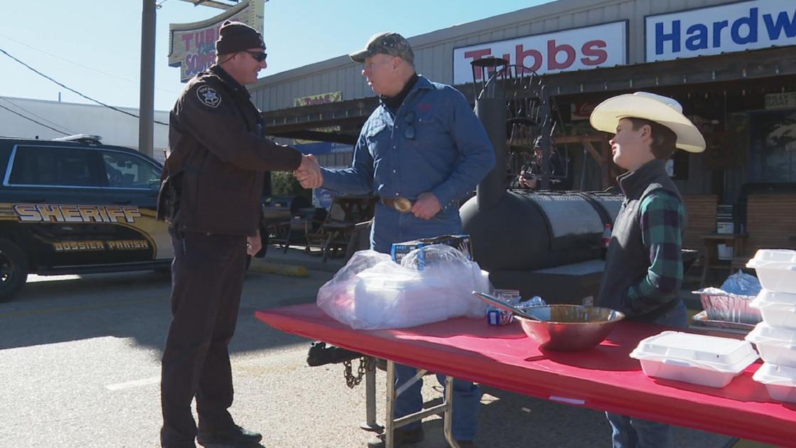 Tubbs family continues tradition of free Christmas dinner for law enforcement | News
